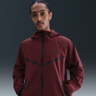 Nike Tech