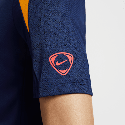 ナイキ ストライク メンズ Dri-FIT サッカートップ