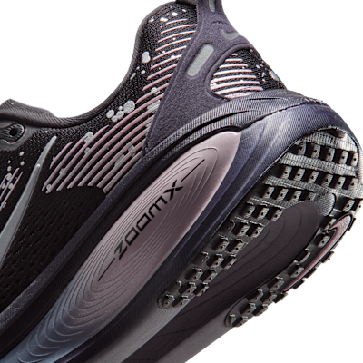 Nike Vomero 18 SE Women's Road Running Shoes