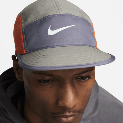 Nike Dri-FIT Fly Unstructured Swoosh Cap