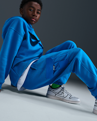 Nike x 樂高® 系列