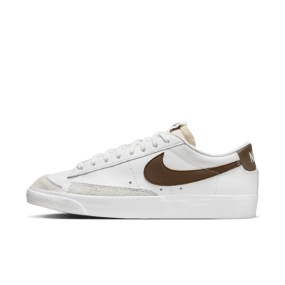 รองเท้าผู้ชาย Nike Blazer Low '77 Vintage