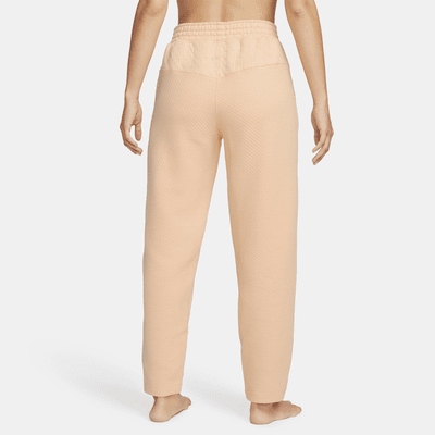 Nike Yoga Therma-FIT Women's Oversized High-Waisted Trousers. Nike RO