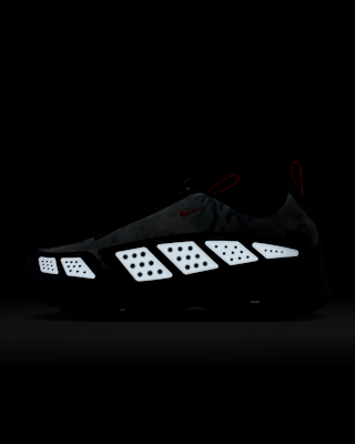 Nike Air Max SNDR SE