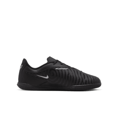 Nike Jr. Phantom GX Club Big Kids' Indoor/Court Soccer Shoes. Nike.com