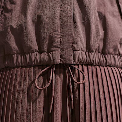 Chamarra de coach oversized para mujer Nike Sportswear