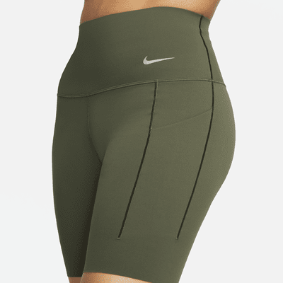 Shorts de ciclismo con bolsillos de 20 cm de tiro alto y media sujeción para mujer Nike Universa