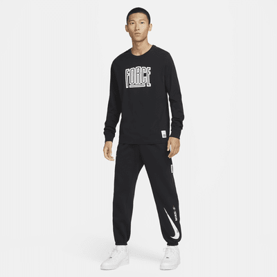 Nike Men's Long-Sleeve T-Shirt