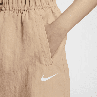 Nike Sportswear Essential Women's Woven High-Rise Skirt