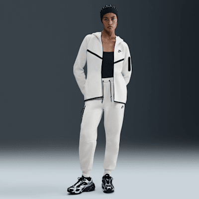 Nike Sportswear Tech Fleece Windrunner Women's Full-Zip Hoodie