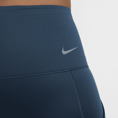 Legging taille haute à maintien supérieur et coupe longue avec poches Nike Go pour femme