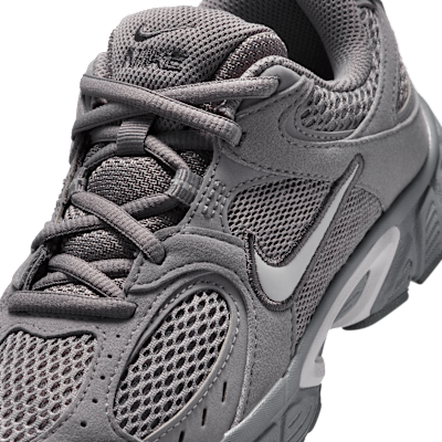 Nike V5 Runner Suede Older Kids' Shoes