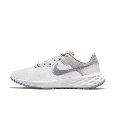 nike revolution women's running