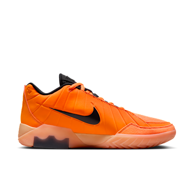 Scarpa da basket LeBron Witness 9