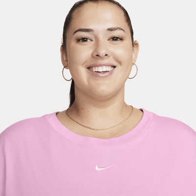 Playera para mujer (talla grande) Nike Sportswear Essential