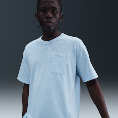 Nike Sportswear Premium Essentials