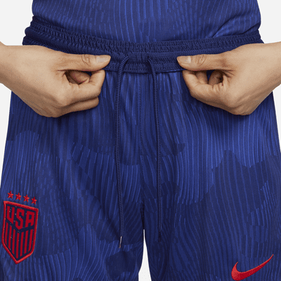 Shorts de fútbol Nike Dri-FIT de Estados Unidos visitante 2022/23 Stadium para mujer