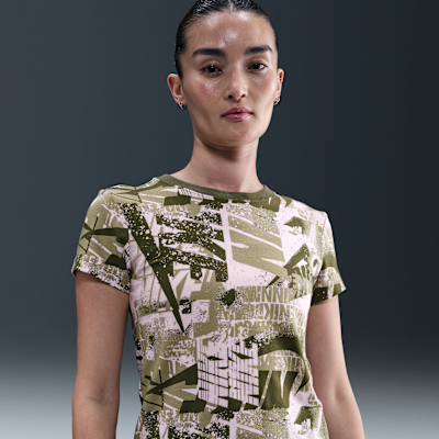 Nike Sportswear Women's Slim T-Shirt