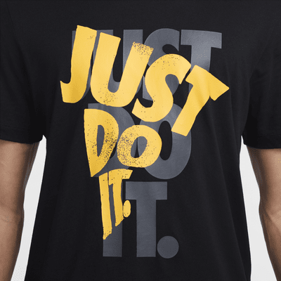 Nike Sportswear Men's T-Shirt
