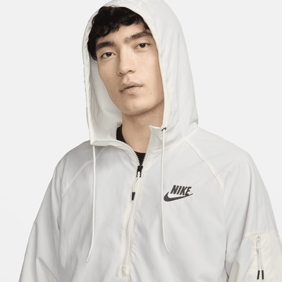 เสื้อแจ็คเก็ตอโนแรคแบบทอไม่มีซับในผู้ชาย Nike Sportswear