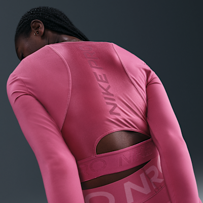 Nike Pro Women's Dri-FIT Cropped Long-Sleeve Top