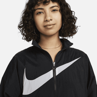 Nike Sportswear Essential Women's Woven Jacket. Nike UK