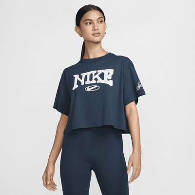 Nike Sportswear rövid ujjú, rövid szabású, laza női póló