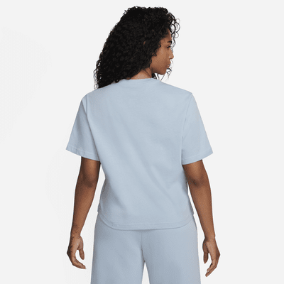 Nike Sportswear Essential Women's Boxy T-Shirt