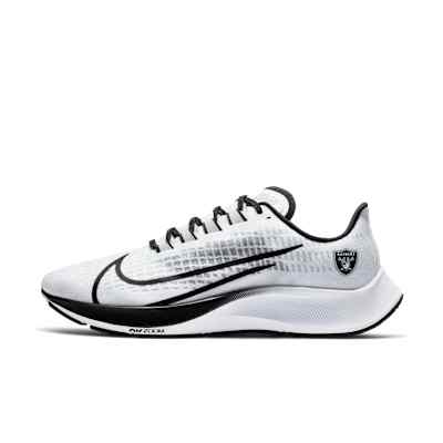 raiders nike pegasus