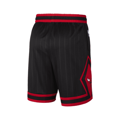 nike bulls swingman shorts