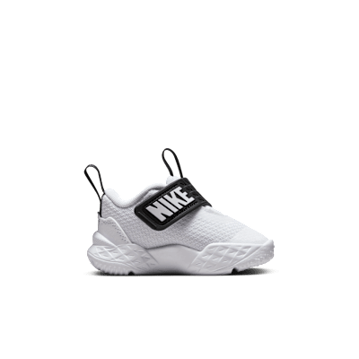 Tenis para bebé e infantil Nike Team Hustle D 12