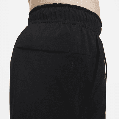 Nike Unlimited Pantalons curts Dri-FIT versàtils sense folre de 18 cm - Home