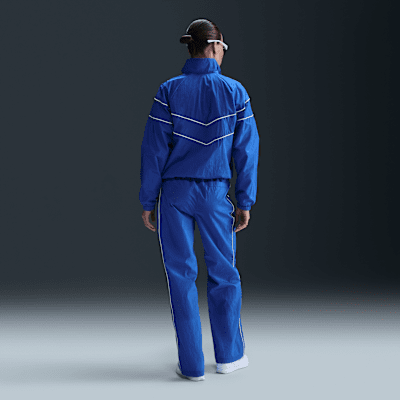 İngiltere Windrunner Nike UV Dokuma Kadın Futbol Ceketi