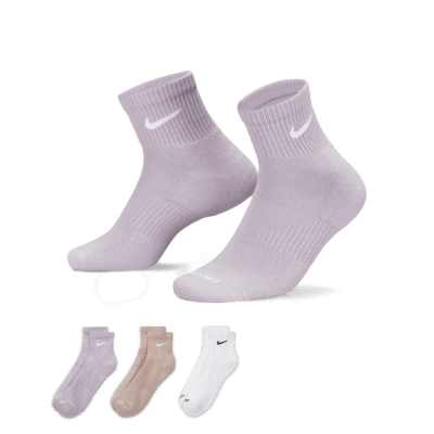 Nike Everyday Plus Cushioned Training Ankle Socks (3 Pairs)