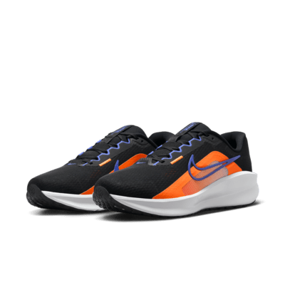 Tenis de correr en carretera para hombre (extraancho) Nike Downshifter 13