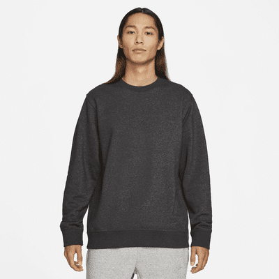 black nike crew
