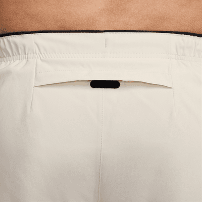 Nike Challenger Herren-Laufshorts mit Futter (ca. 18 cm)