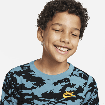 Nike Sportswear Big Kids' (Boys') Long-Sleeve T-Shirt