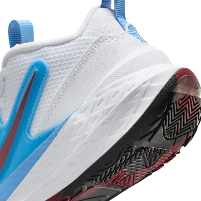 Nike Team Hustle D 12 Küçük Çocuk Ayakkabısı