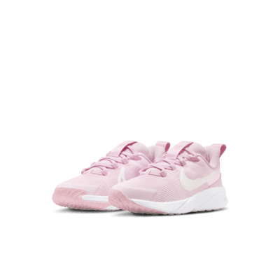 Nike Star Runner 4 kleuterschoenen