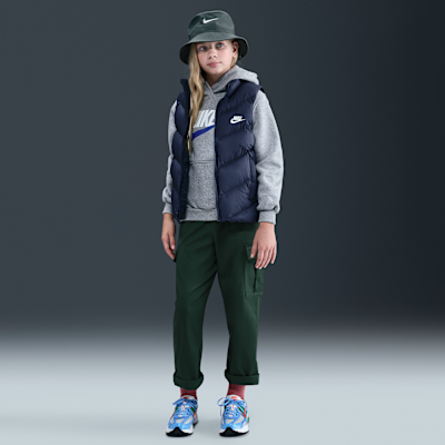 Nike Sportswear All Day Play Older Kids' Therma-FIT Loose-Fit Puffer Gilet