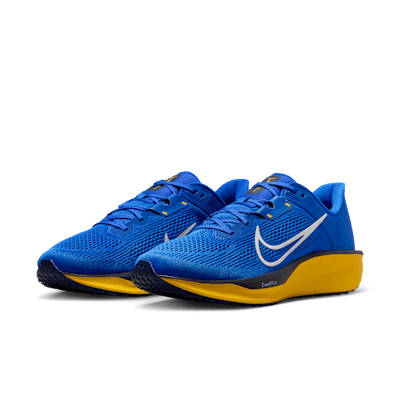 รองเท้าวิ่งโร้ดรันนิ่งผู้ชาย Nike Quest 6