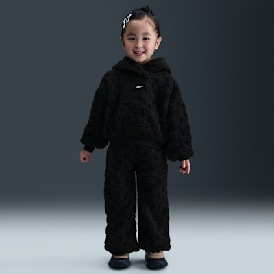 Nike Cozy