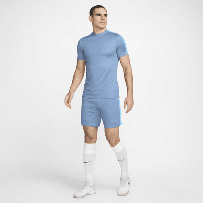 Nike Dri-FIT Academy Dri-FIT Erkek Futbol Şortu