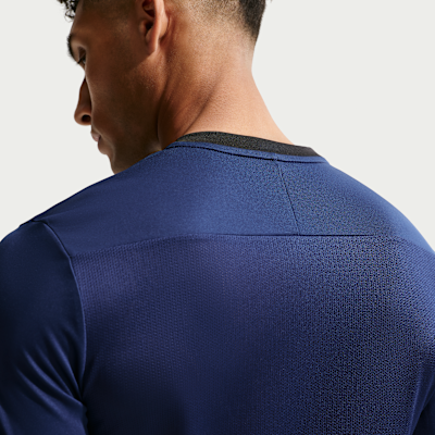 Nike Academy Men's Dri-FIT Short-Sleeve Football Top