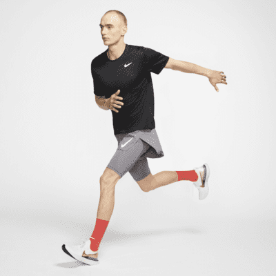 cambiar contar hasta mareado Nike Breathe Men's Running Top. Nike ID
