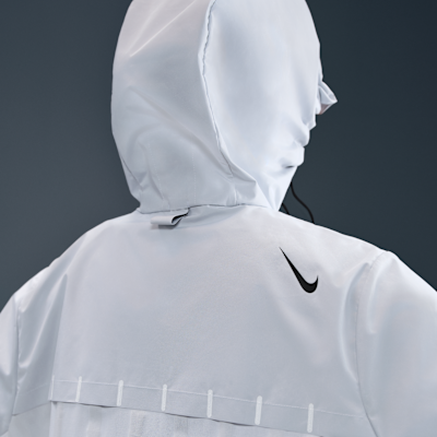 Nike AeroSwift Aerogami Chaqueta de running Storm-FIT - Mujer