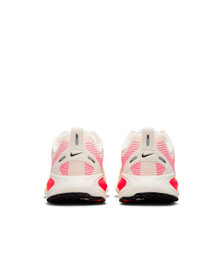 Nike Vomero 18