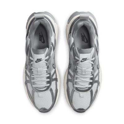 Nike V2K Run Shoes. Nike JP