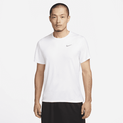 NIKE公式】 ホワイト トップス & Tシャツ【ナイキ公式通販】
